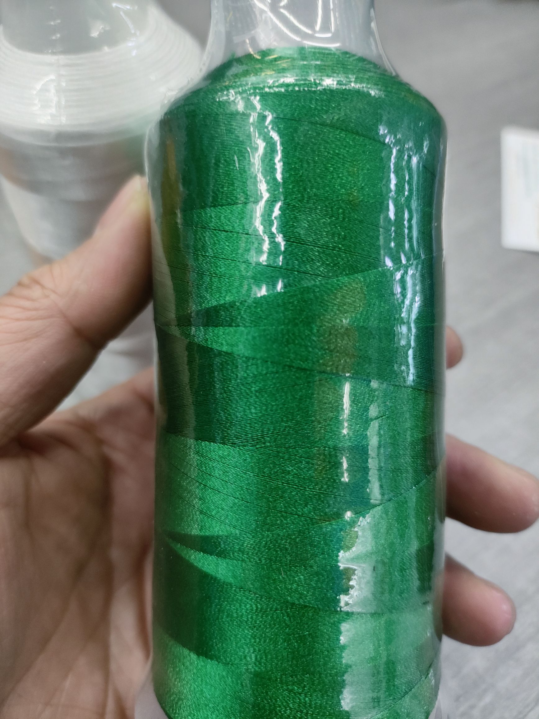120D2 Polyester 5000 M Embroidery Thread Item Picture