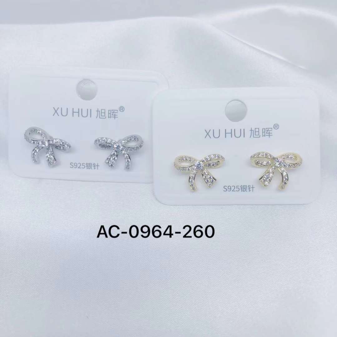 Zircon micro stud earrings Fashion exquisite 925 silver needle earrings 2022 new fashion wind earrings A003