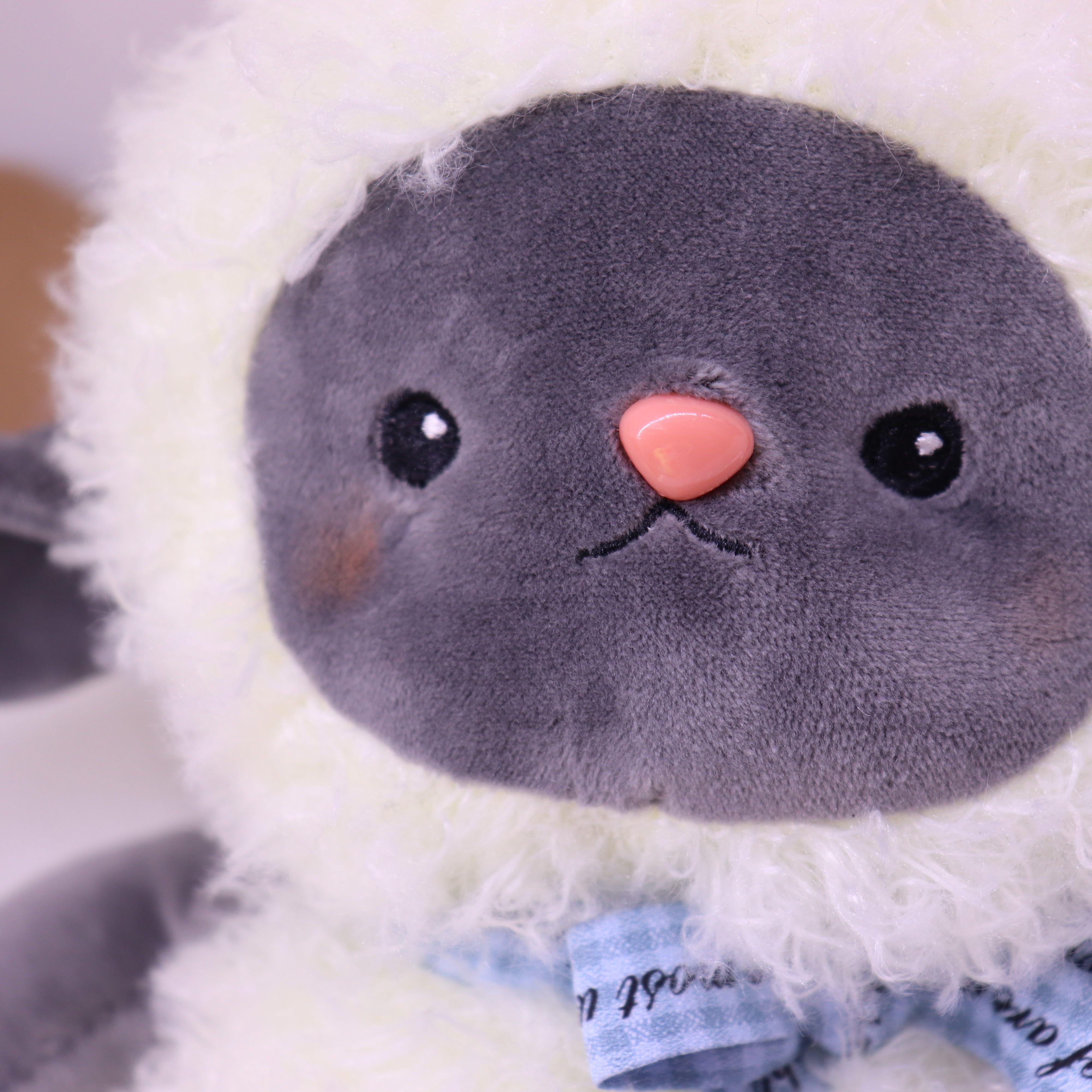 The 2022 new style of little lamb plush toy is a cute birthday gift for boys and girls' bedrooms