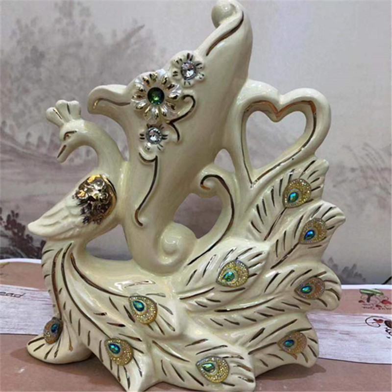 Baoxian Ceramic Craft Peacock 1