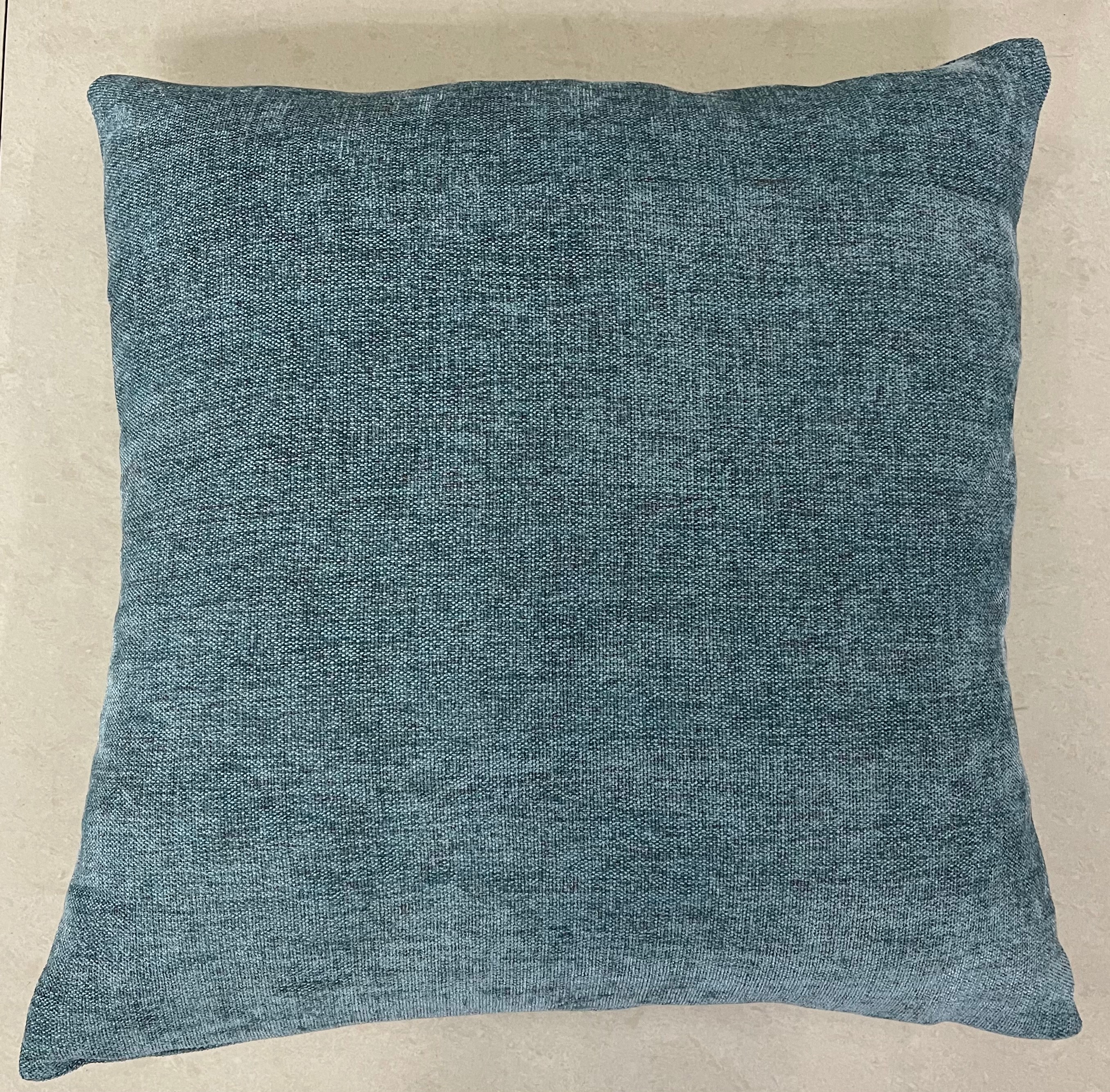 New Explosive Manufacturers Direct Sales Plain Cotton Hemp Sofa Bay Window Pillow European Throw Pillow Plus Pillow Core Car Cushion Application Scenario