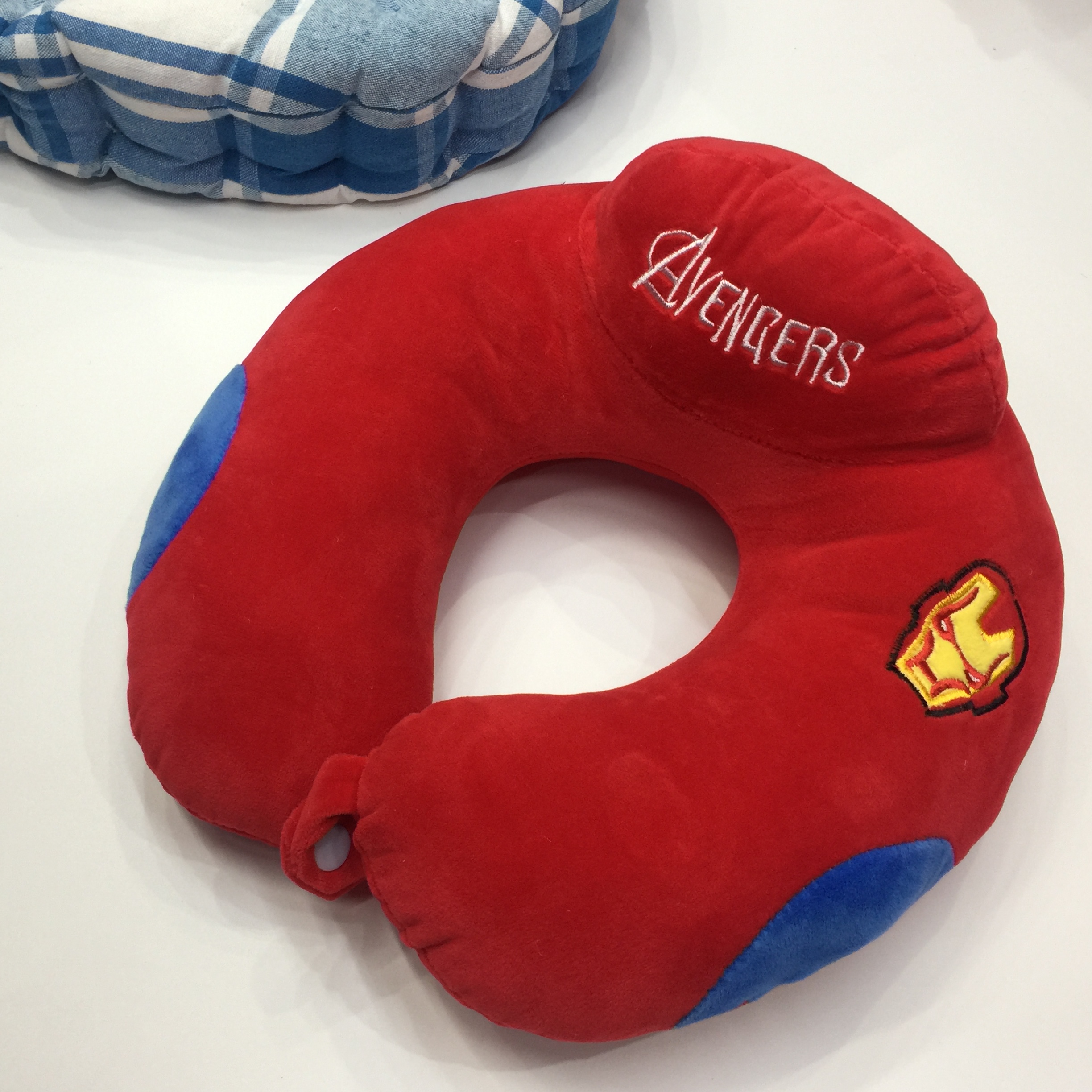 New Explosive Manufacturers Direct Embroidery Car Neck Neck Pillow U-Shaped Pillow Specification drawing