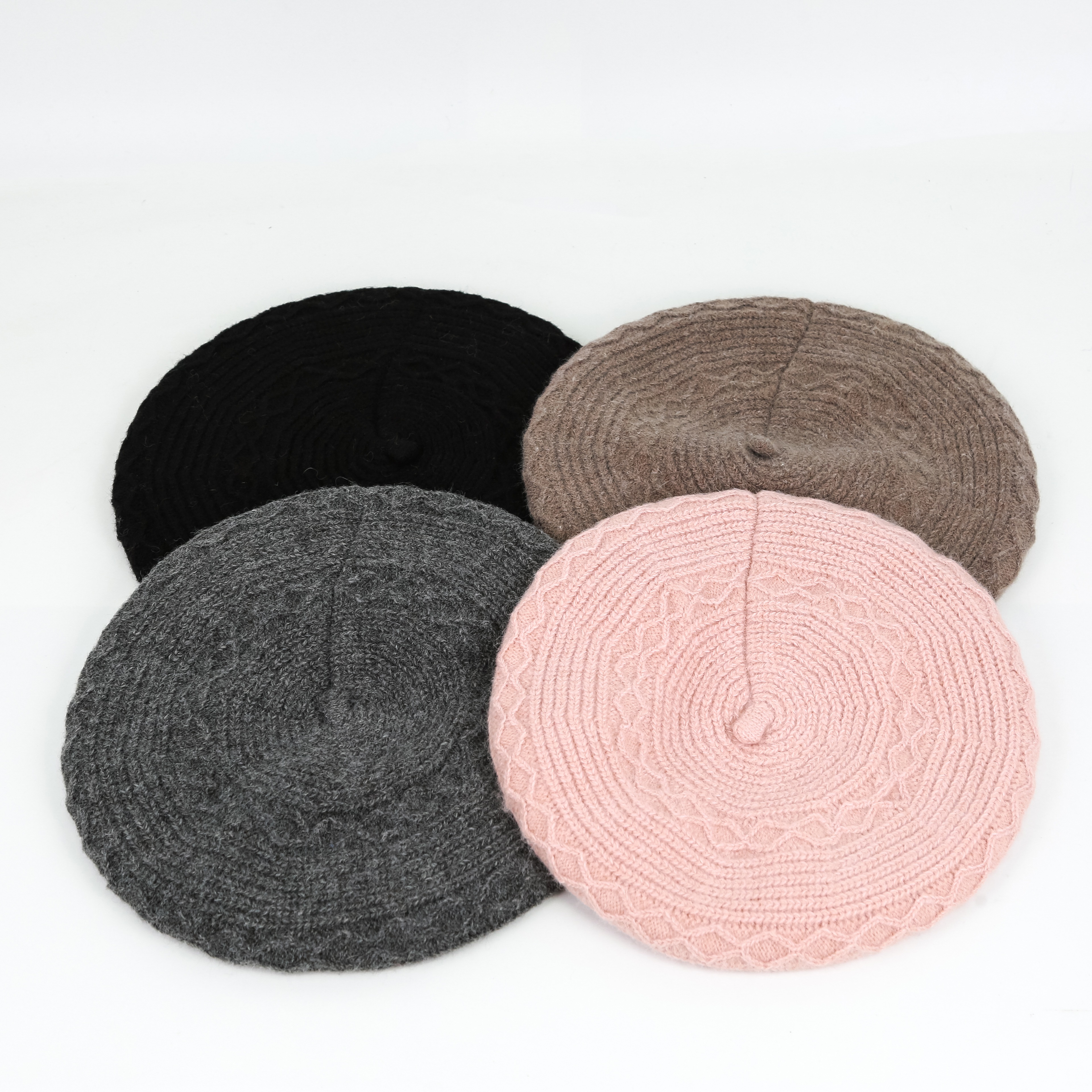 Beret hat Autumn and winter knitted Korean version of Beret hat Len elegant retro art top 100 matching painter hat thumbnail