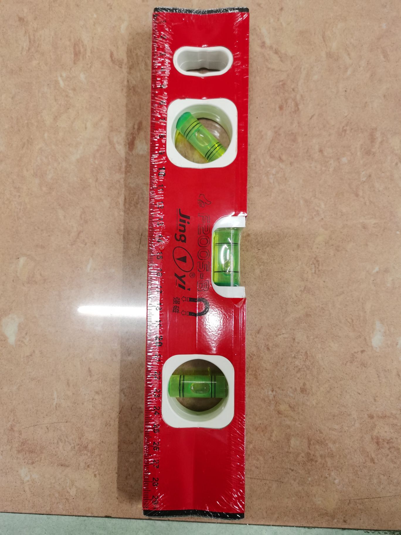 Red level Magnetic level measuring tool 2022 thumbnail