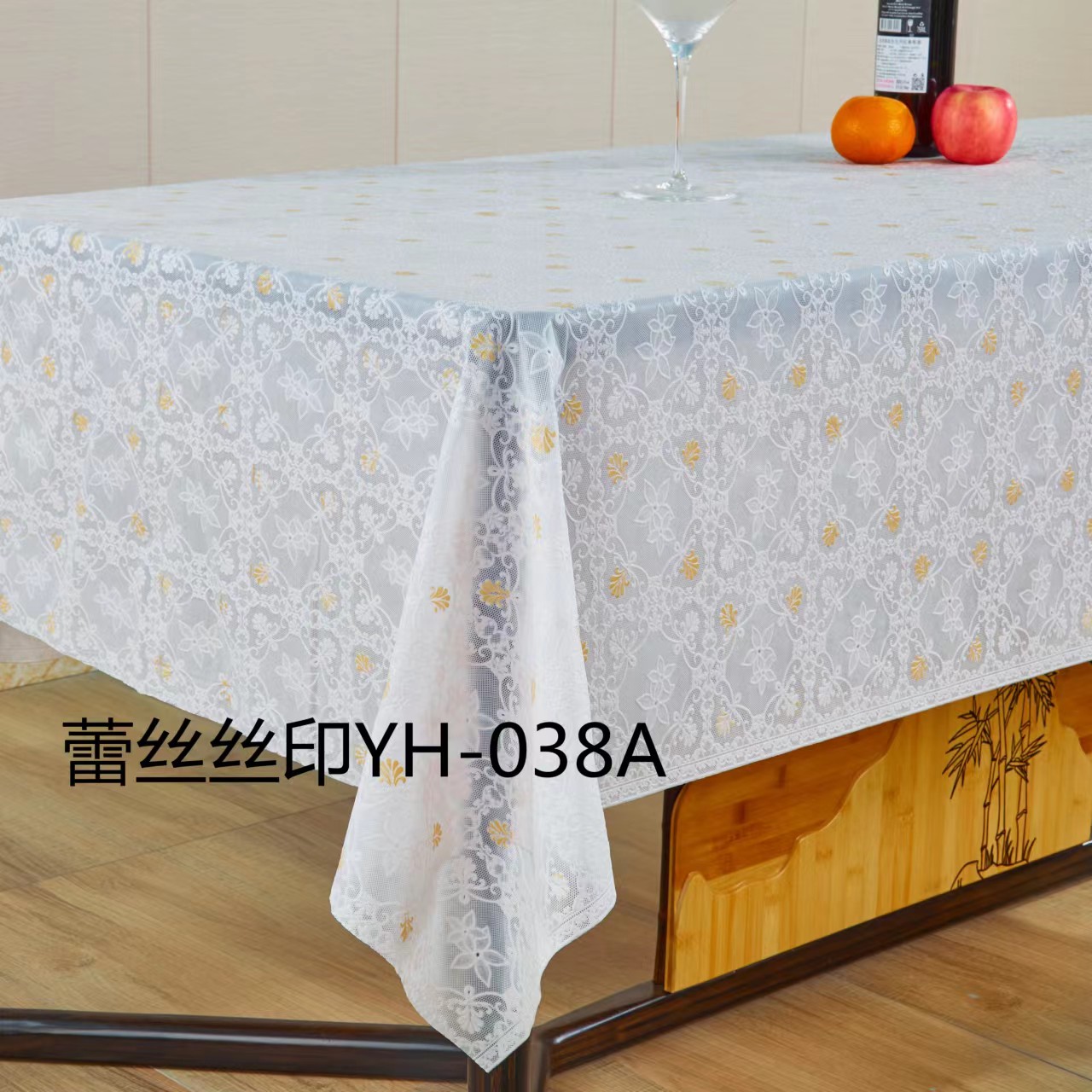 PVC印花白底米底蕾丝台布 欧式经典家居桌布 酒店装饰防水免洗餐桌布详情5