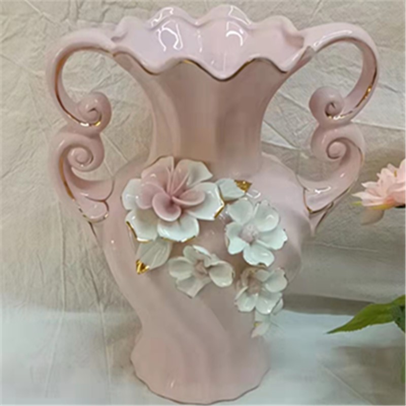 Ceramic decorative vase