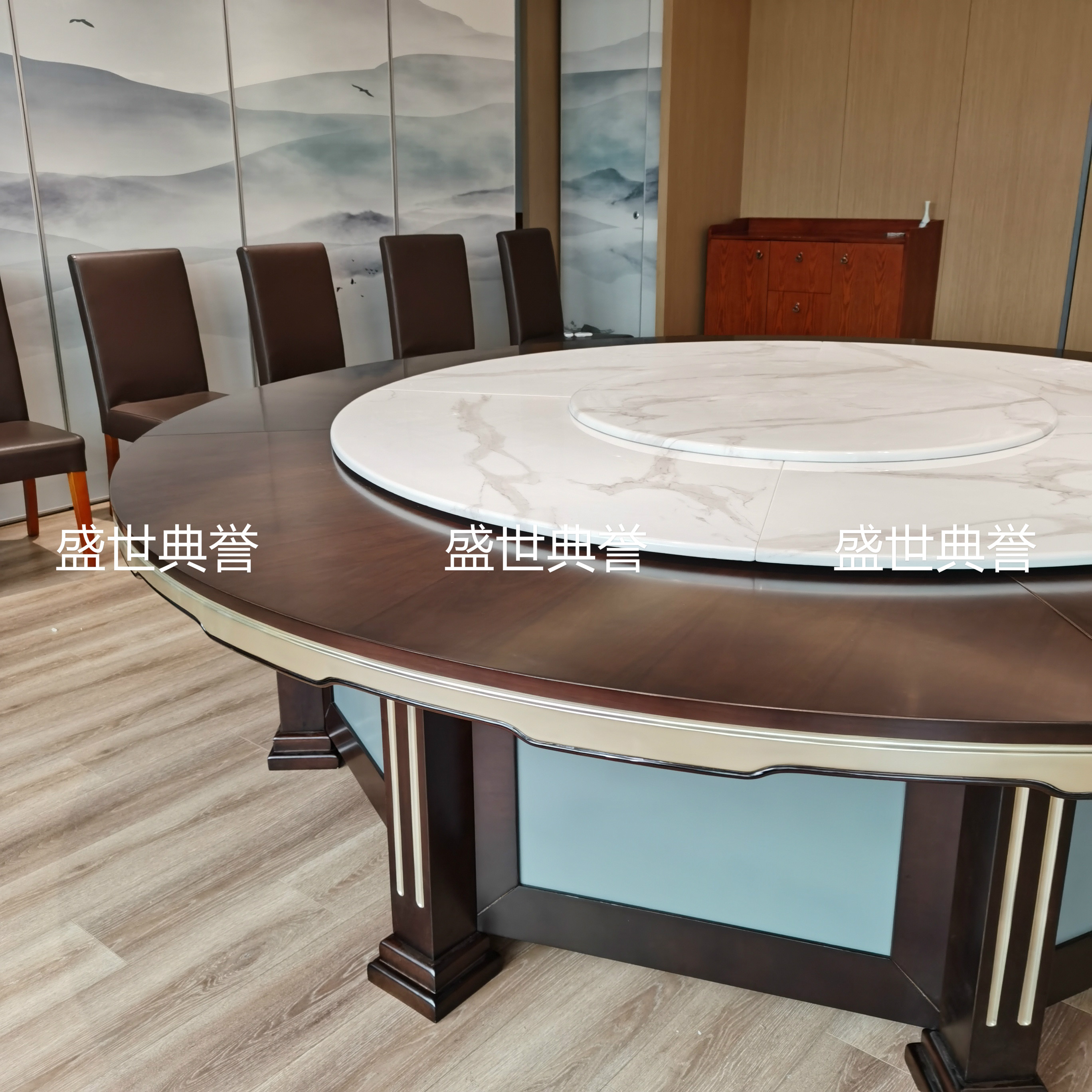 温州宴会中心包厢实木桌椅度假酒店新中式电动餐桌海鲜餐厅电动桌