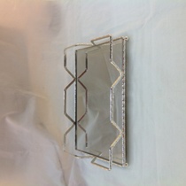 The glass tray