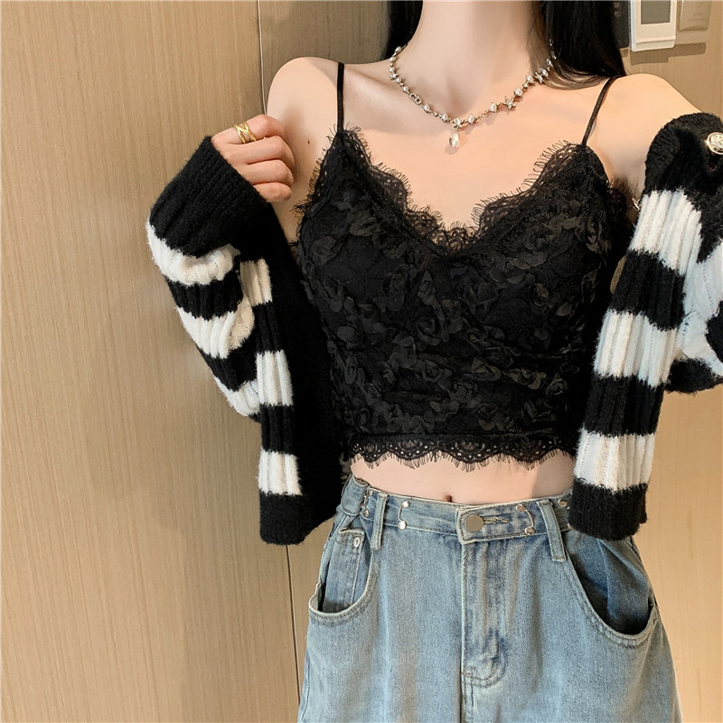 This is a pure and elegant French lace top with a beautiful back and a halter top. It is designed with a small vest inside and a short, unique and sweet spicy top worn outside details Picture