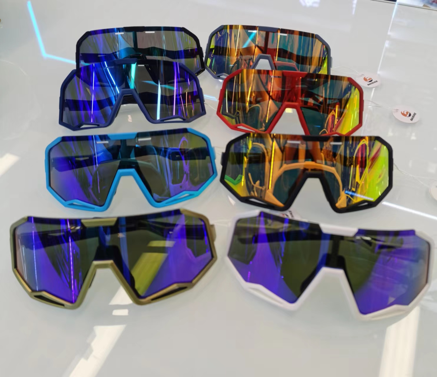 Bicycle mask motorcycle helmet mask off-road goggles windproof sandproof cycling glasses price negotiable details Picture