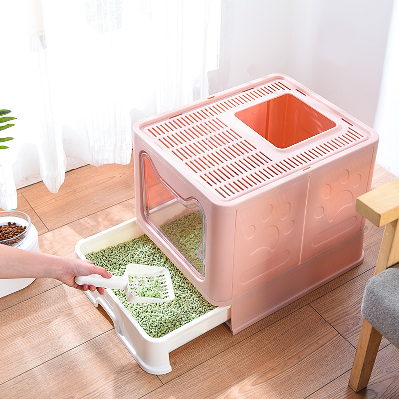 The new pet cat litter box is foldable, fully enclosed, and splash-proof. It has a large capacity and is suitable for both large and small cats as a universal cat toilet Application Scenario
