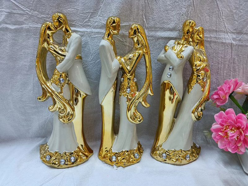 Ceramic handicraft figure couple 6 pic 1