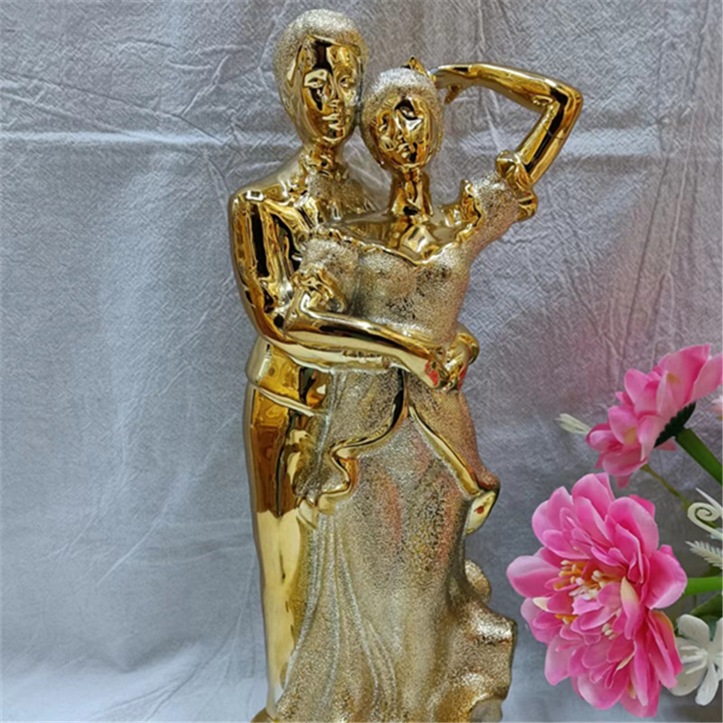 陶瓷工艺品人物情侣10