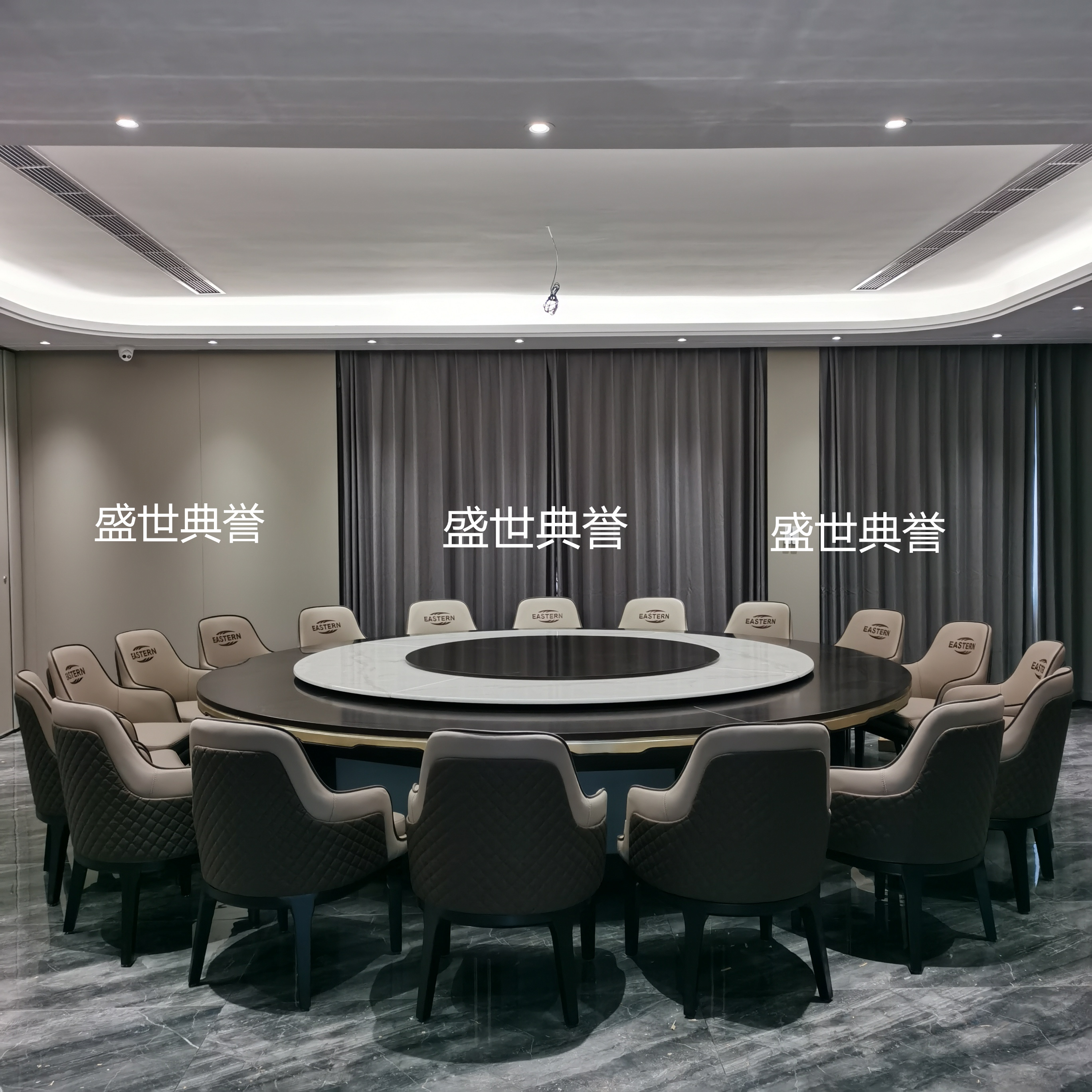 Yichun high-end club solid wood dining tables and chairs, company internal reception solid wood dining chairs, Bentley chairs for star hotel private rooms Item Picture