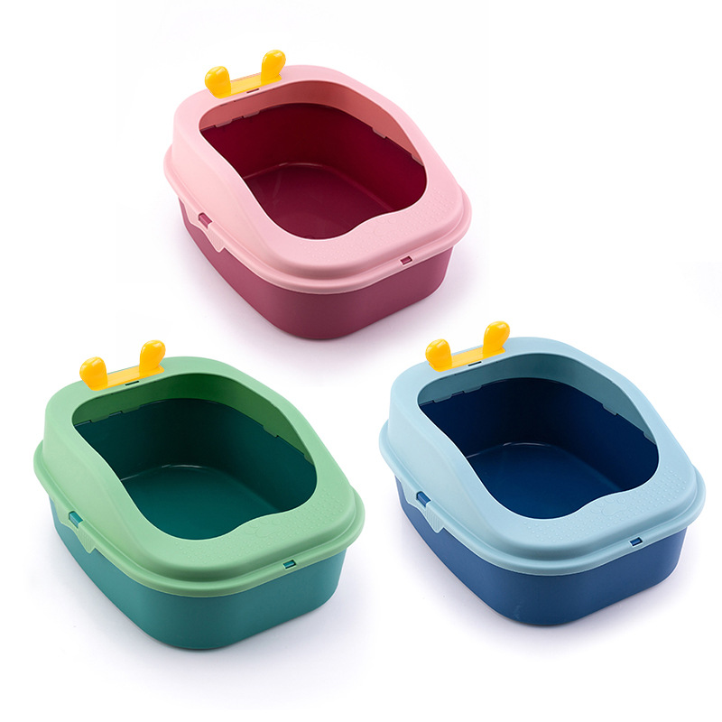 New type of cat litter box in stock for wholesale. Cute ears semi-enclosed cat litter box, anti-splash, large cat toilet details Picture