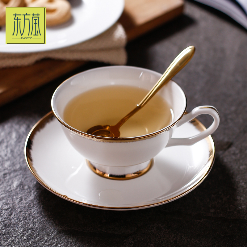 Porcelain cup gold light luxury European simple bone China coffee cup and saucer high-grade exquisite household afternoon tea set cup gift box Application Scenario