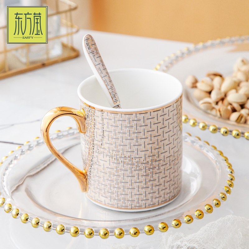 European high appearance level grid couple exquisite mug bone China large capacity coffee mug office high-grade water cup gift box Application Scenario