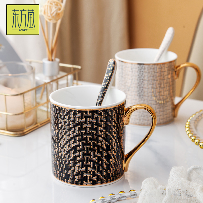European high appearance level grid couple exquisite mug bone China large capacity coffee mug office high-grade water cup gift box full figure
