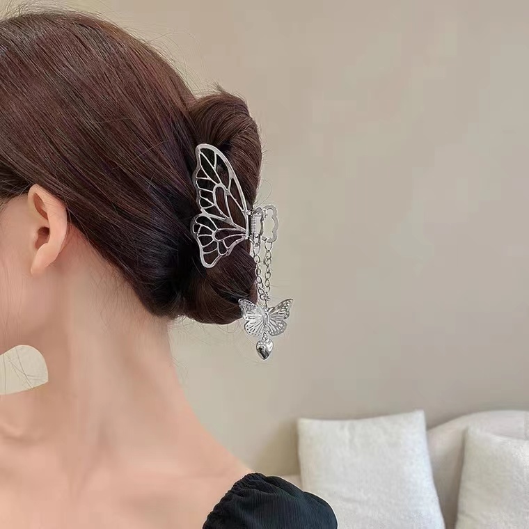 TIANYI Ladies Retro Pearl Hair Clip Set Fashional Hair Accessories Application Scenario
