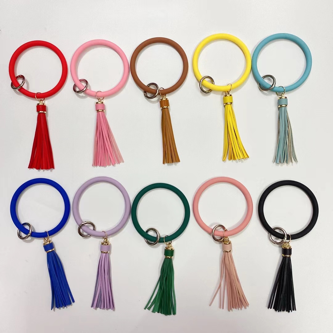 Silicone phone case clip, keychain, wrist strap, anti-loss hanging ring, outdoor hanging decoration, silicone keychain, non-drilling lanyard pic 10