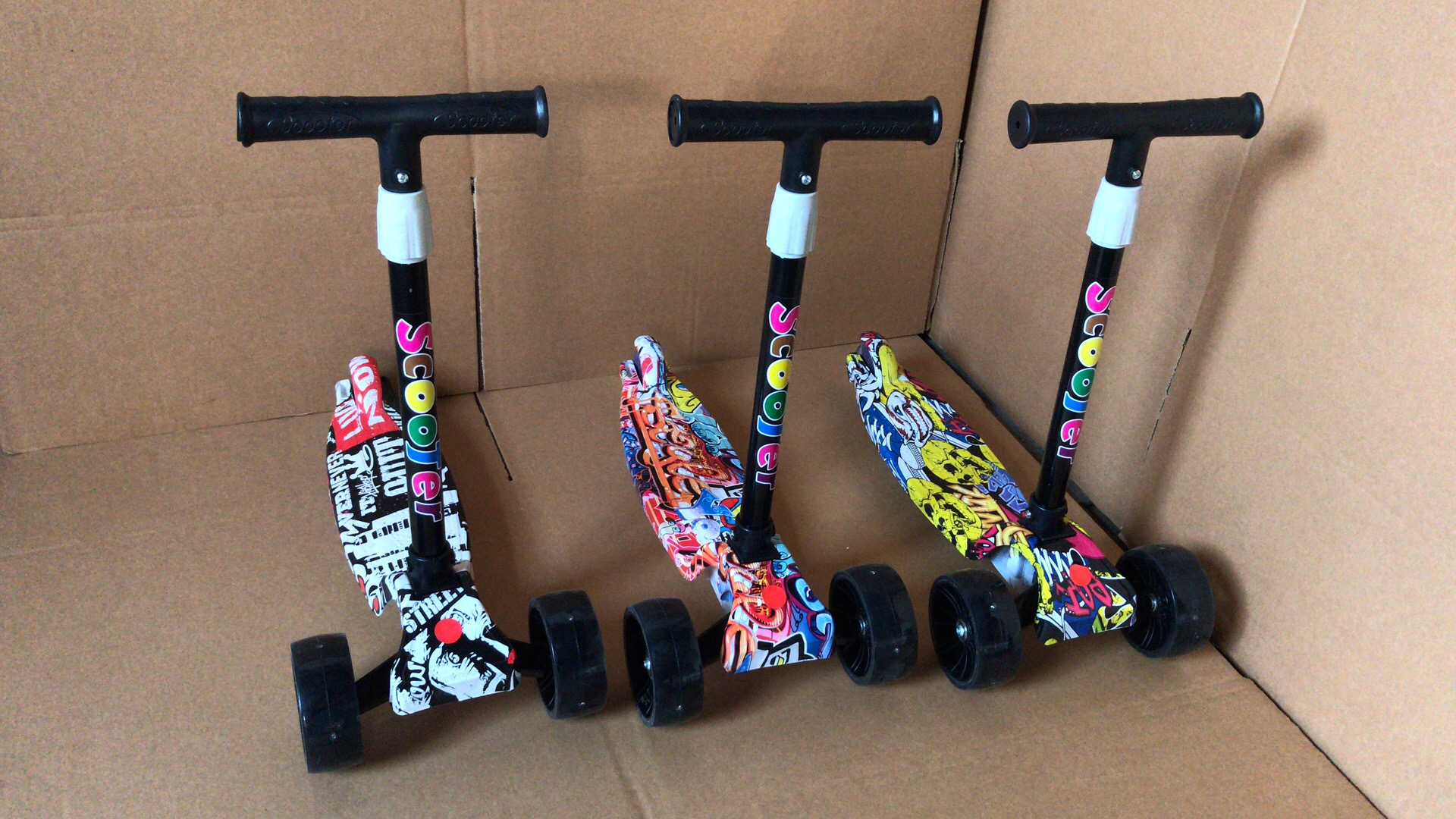 Kids scooter scooter scooter with lights toy car scooter doodle