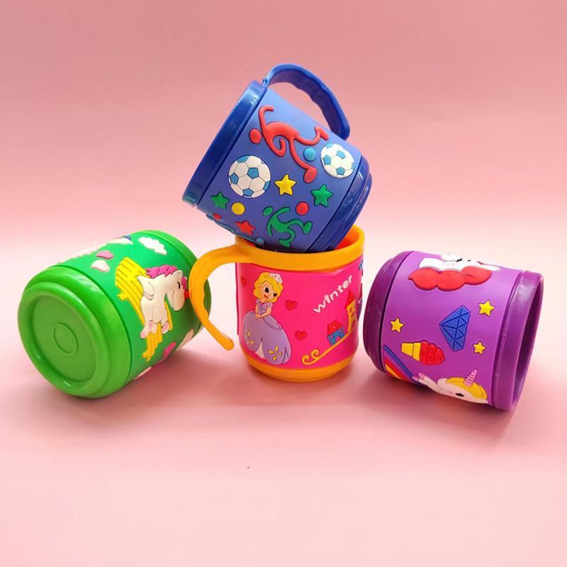 Wholesale children 200ml straight drink cup milk cup household anti-drop cup PVC soft plastic cover leather mouth cup cartoon cup