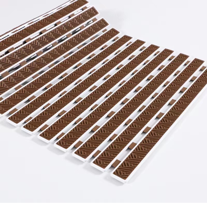 Wood Stripe Floor Mat Item Picture