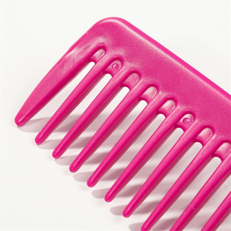 Factory direct sales of popular plastic colored wide-toothed curved hook hair care flat combs in foreign trade Application Scenario