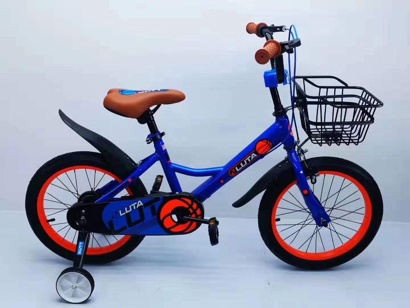 LUTA Bicycle with back seat price discount 22-643 full figure