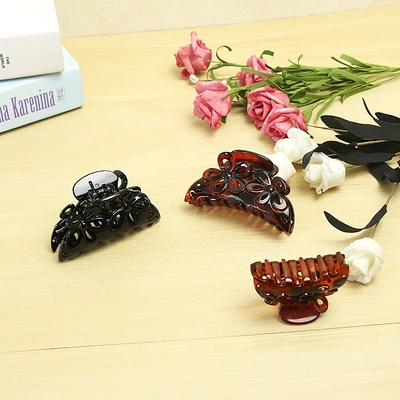 Manufacturers direct sales fashion hair clip clip hollow vintage hair clip thumbnail