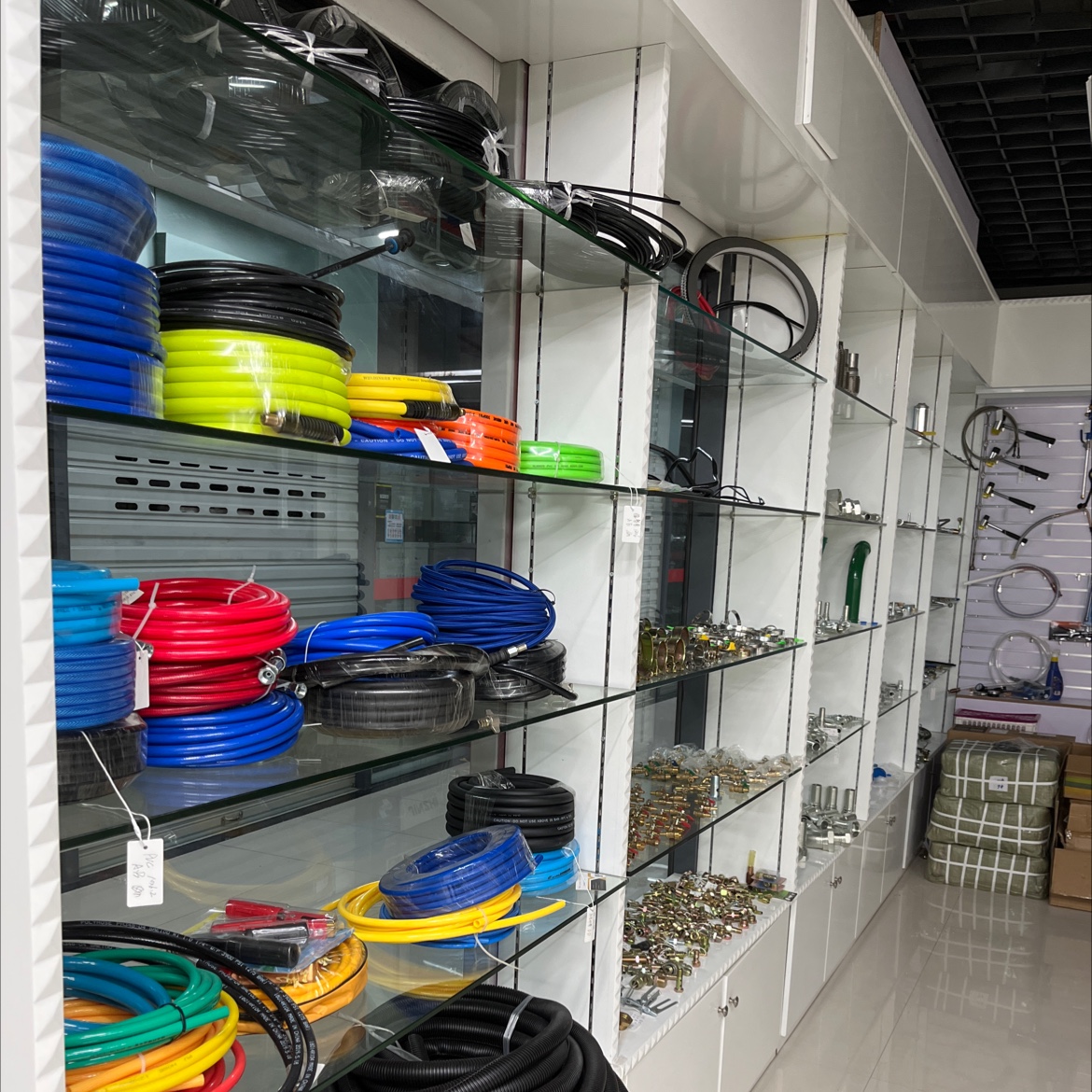 Yiwu Luxiang Trading Firm describe pic - 2