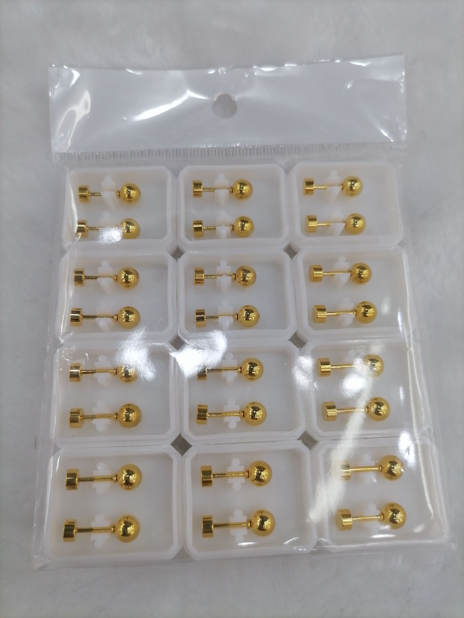 Titanium steel solid gold round (large) stud earrings