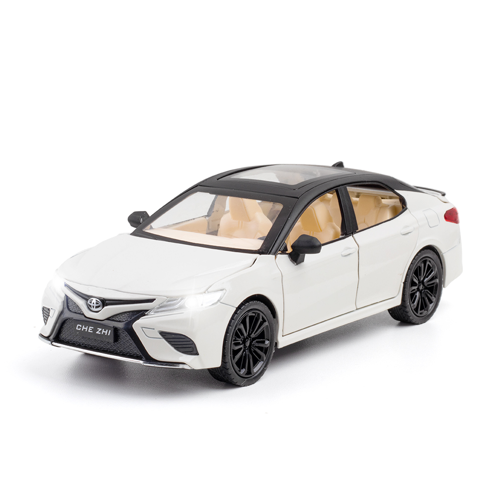 车致合金车/32比例车模/丰田车模型产品图