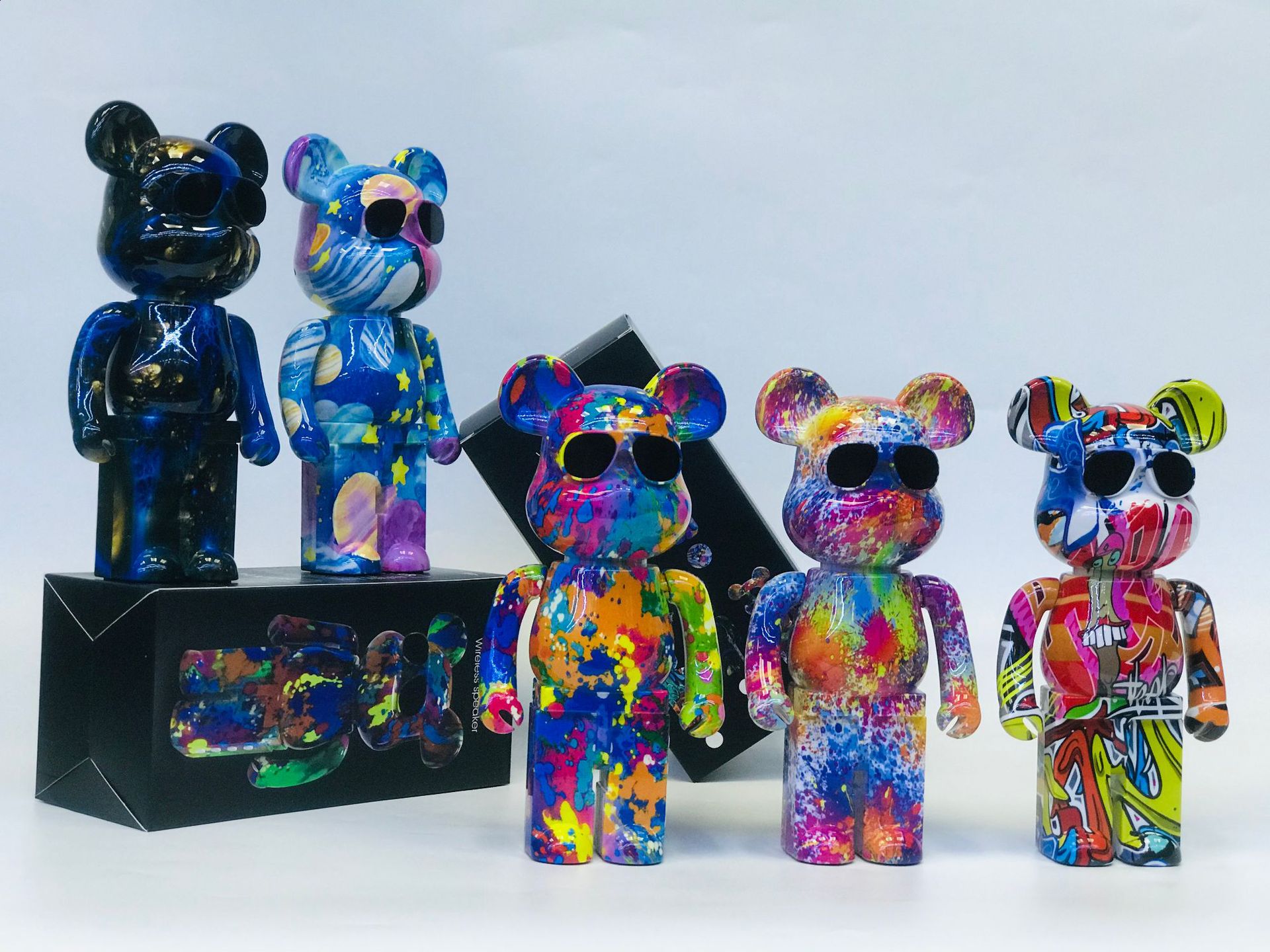 新款B5涂鸦暴力熊蓝牙音箱家居摆件插卡小音响潮流玩具熊生日礼物详情8