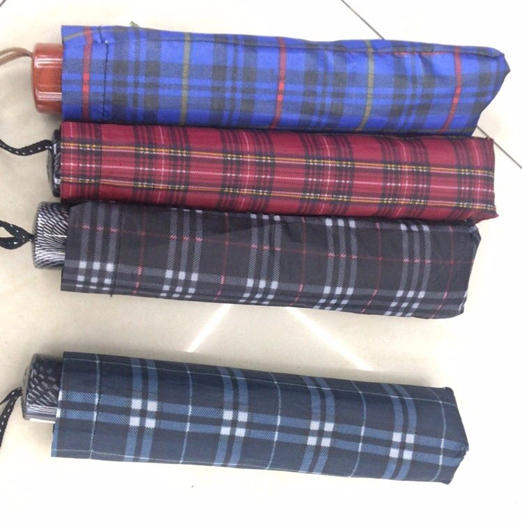 OVersize tri-folded umbrella thumbnail