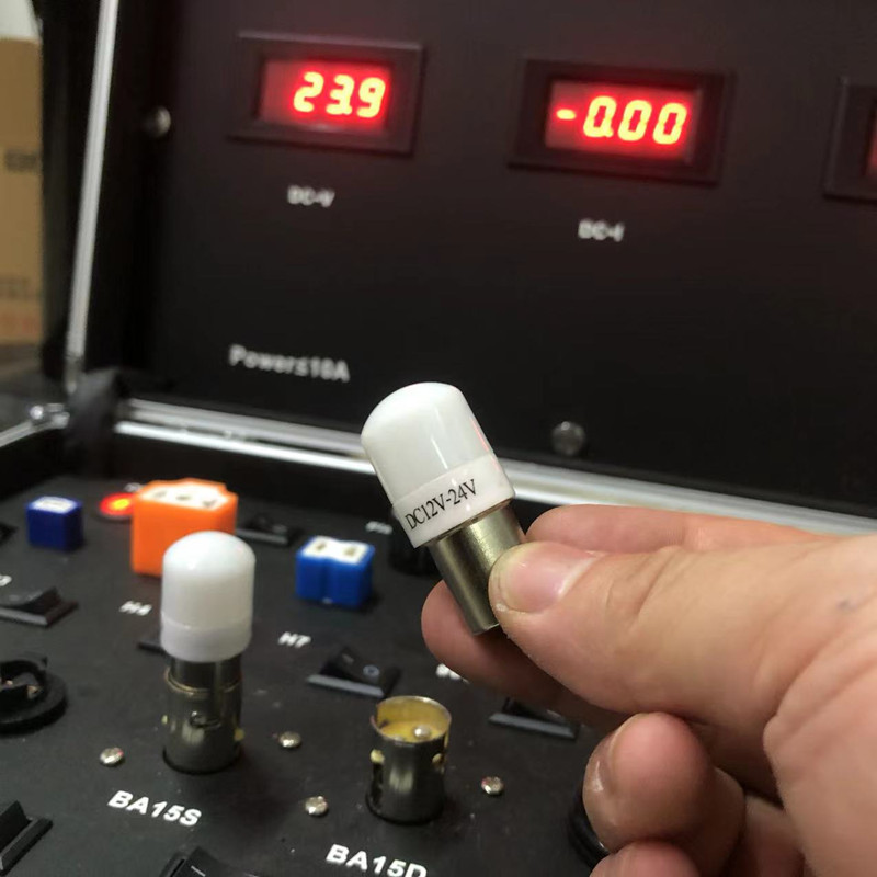汽车LED刹车灯尾灯 12V-24V 宽压超亮款透镜灯详情3