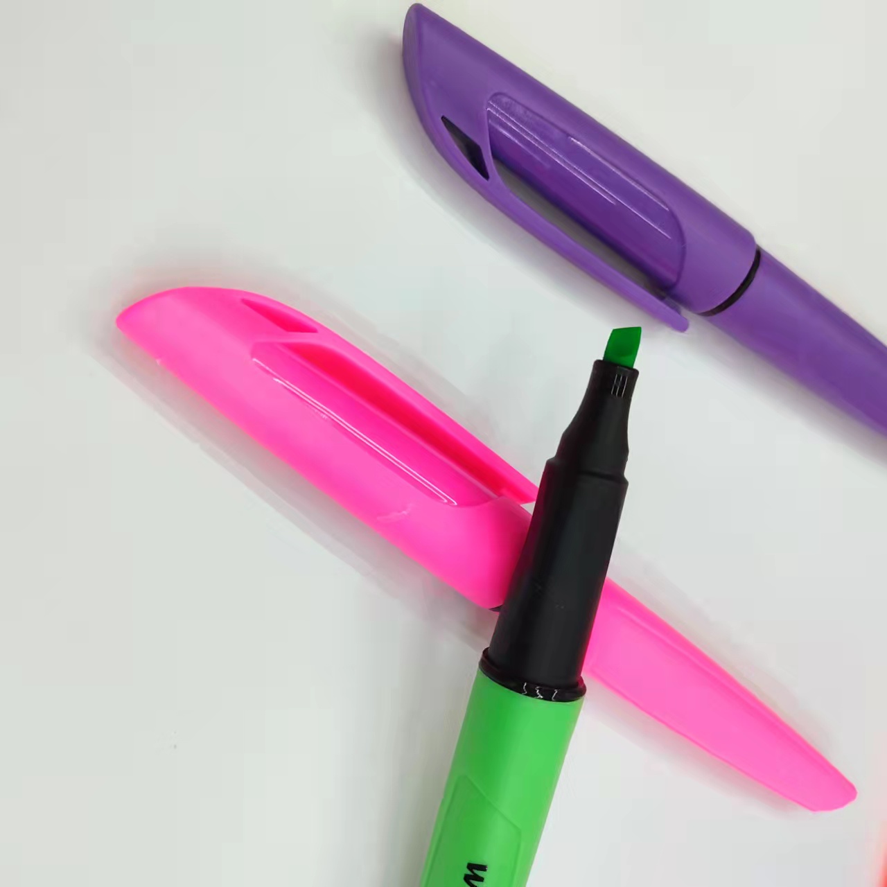 彩色荧光笔学生重点标记笔大容量记号笔详情5