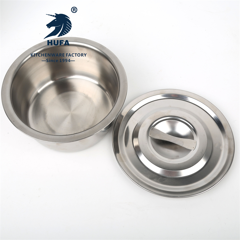 Stainless steel cooking pot with steel lid five piece cooking pot with stainless steel cooking pot with metal cooking pot with metal cooking pot kitchen utensils soup pot with lid Thai cooking pot Application Scenario