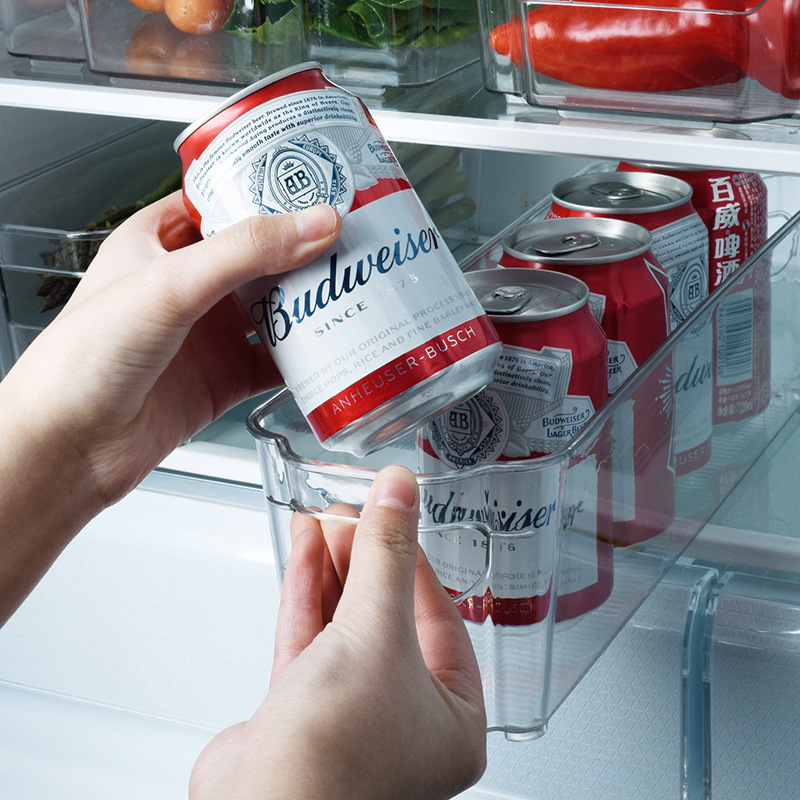 Refrigerator drink container