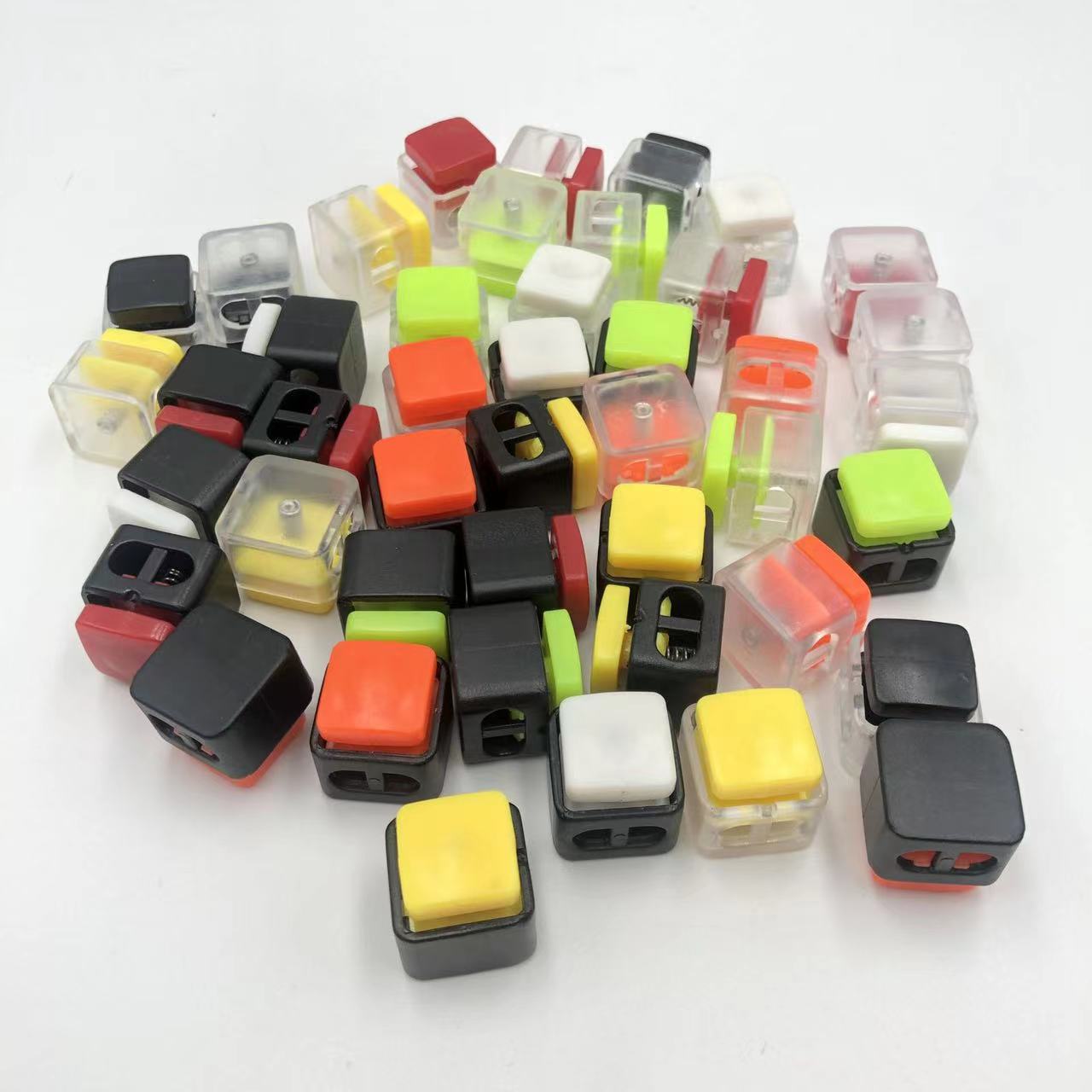 Double color plastic pig nose rope buckle Spring buckle Nylon cable tie luggage clothing decoration pull out adjustable buckle thumbnail