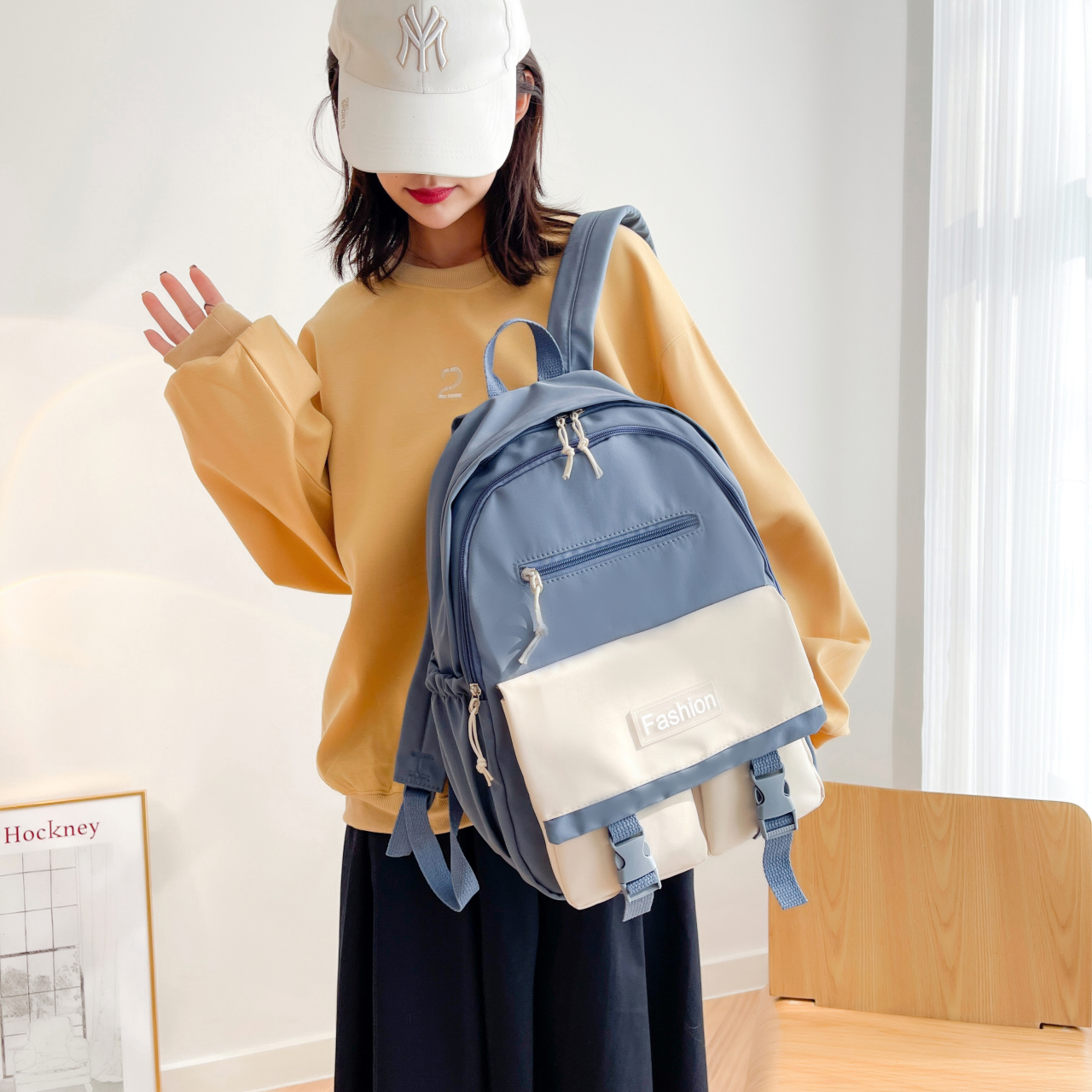 Backpack explosion-style Backpack SchoolBags Nylon cloth bags Large quantity discount Wholesale customization welcome consulting, ordering! full figure