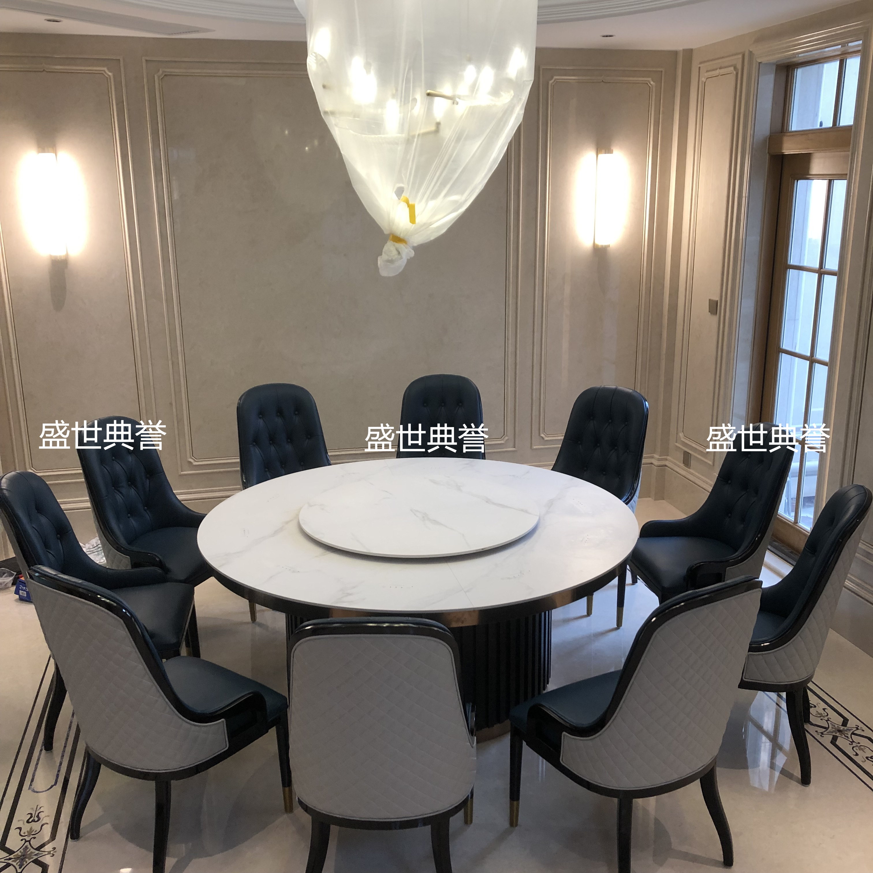 实木椅白底实物图