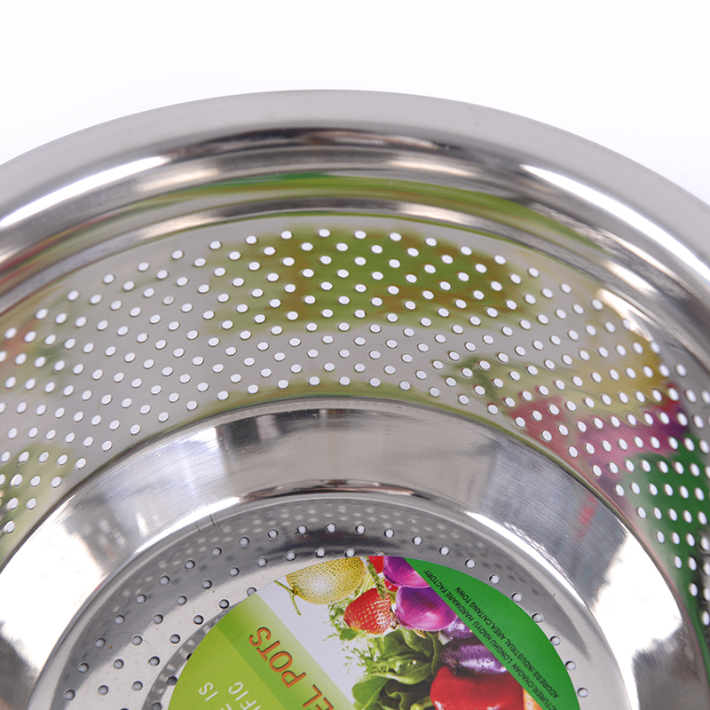 ZHENLONG Stainless Steel Versatile Colander Rice Fruit Washing Bowl Strainer Colander Set for Kitchen Application Scenario