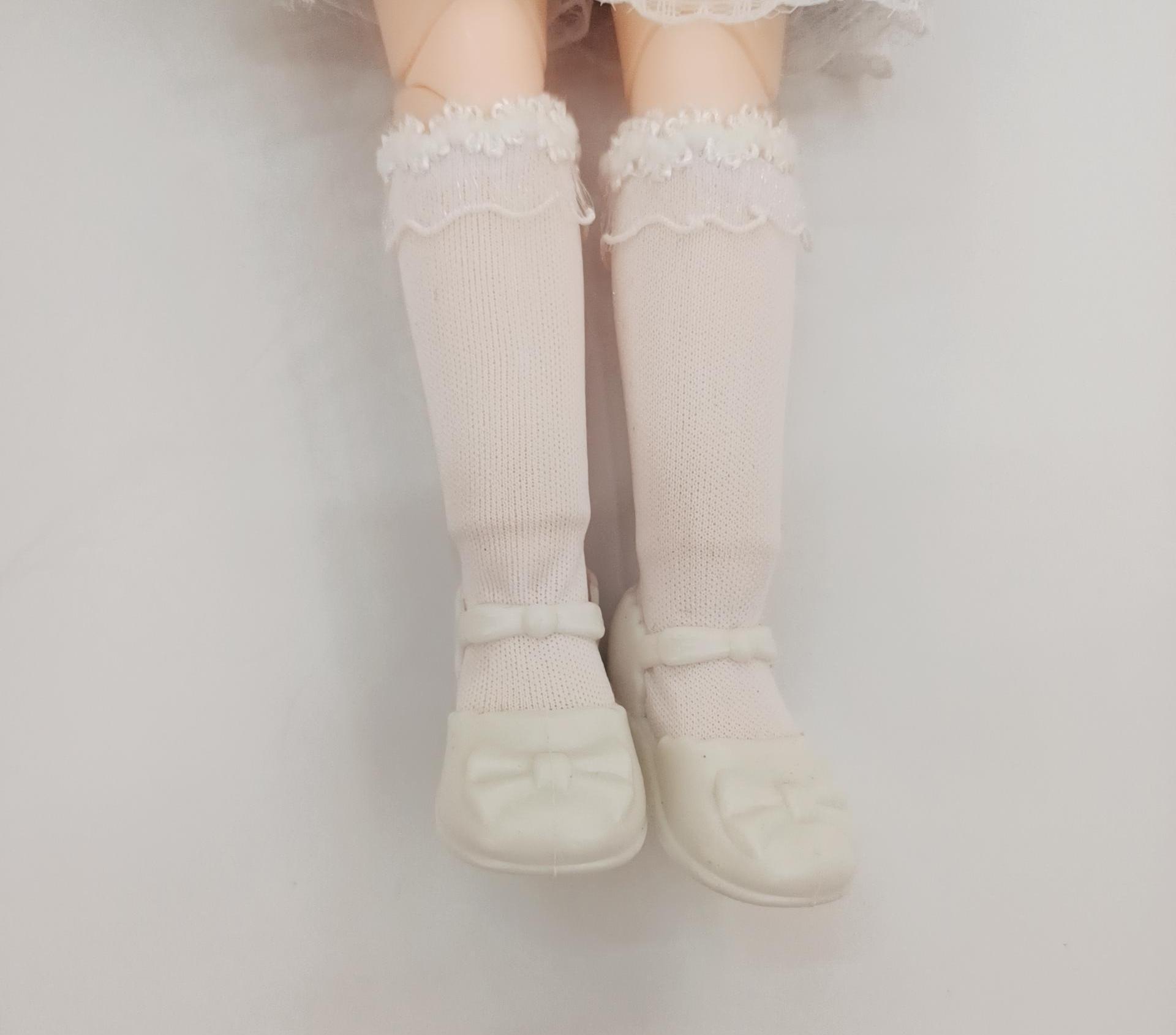 精致好看芭妮比娃娃仿真婚纱裙唯美可爱小礼品玩具关节娃娃详情6