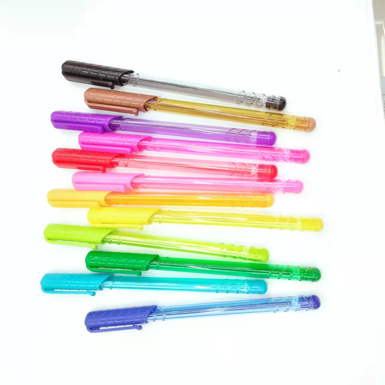 Colorful creative ballpoint pens, PVC writing pens, office signature pens, school supplies Specification image