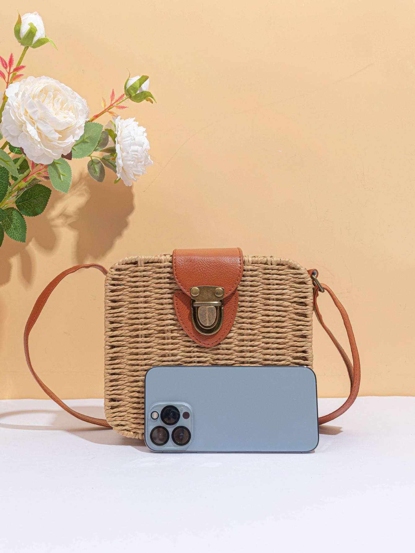 Forest department garden style grass braided oblique shoulder square bag Fu coconut 60 details Picture