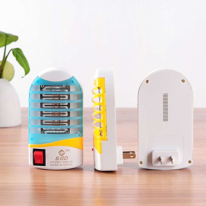 Portable mini photocatalyst mosquito killer light