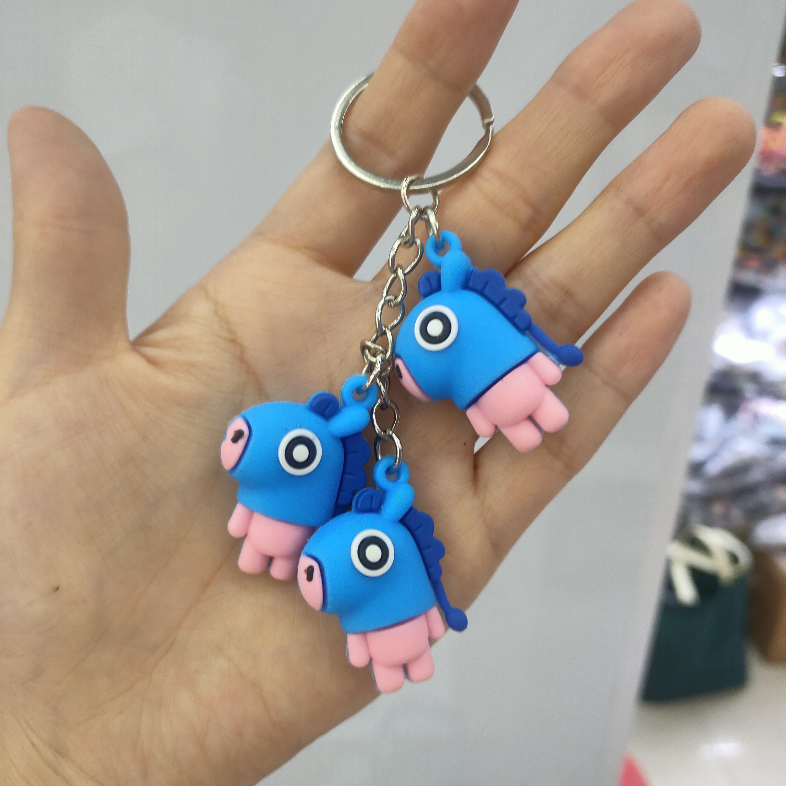 个性可爱卡通公仔小马小狗粉兔机器人钥匙链圈挂件活动学生小礼品详情6