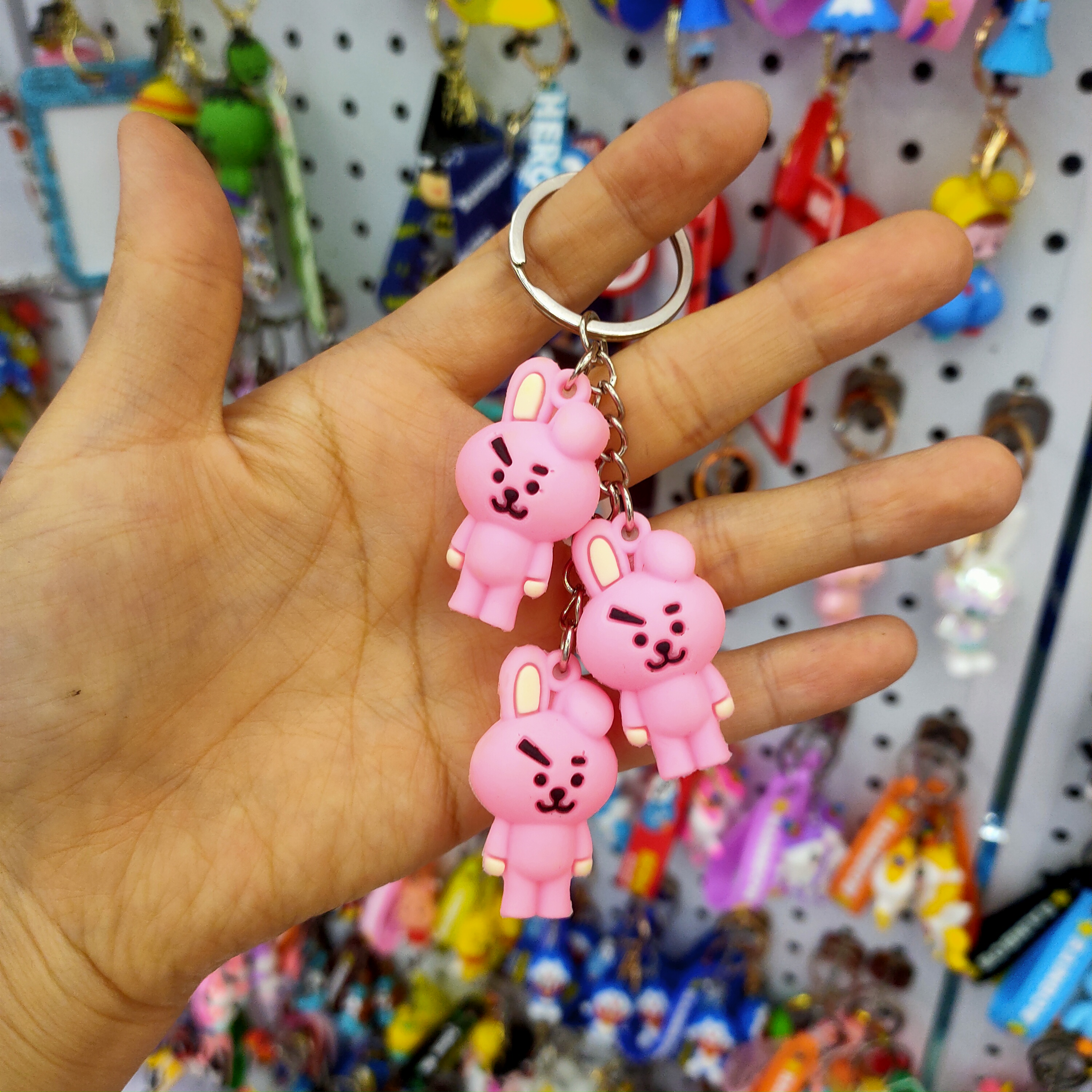 个性可爱卡通公仔小马小狗粉兔机器人钥匙链圈挂件活动学生小礼品详情3