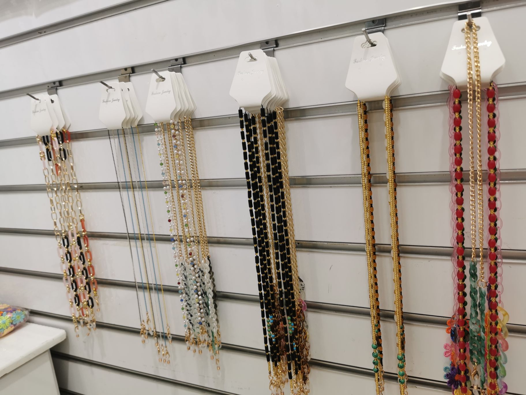 Yiwu Gaoge Daily Necessities Co., LTD describe pic - 3